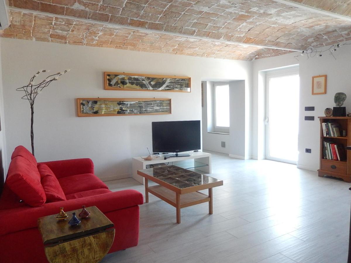 B&B Bionzo16 Calosso Zewnętrze zdjęcie